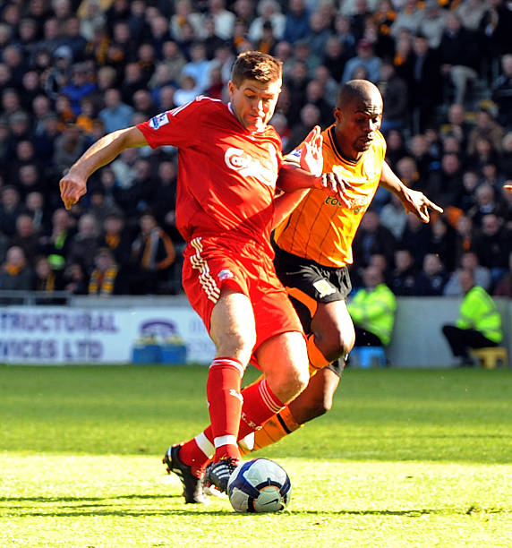 納入麾下的 納入麾下的